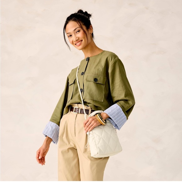 Vera Bradley Cream‎ Quilted Fabric Tote - Picture 7 of 7